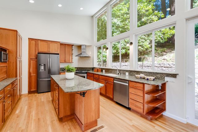 106 Hidden Drive, Scotts Valley, CA 95066
