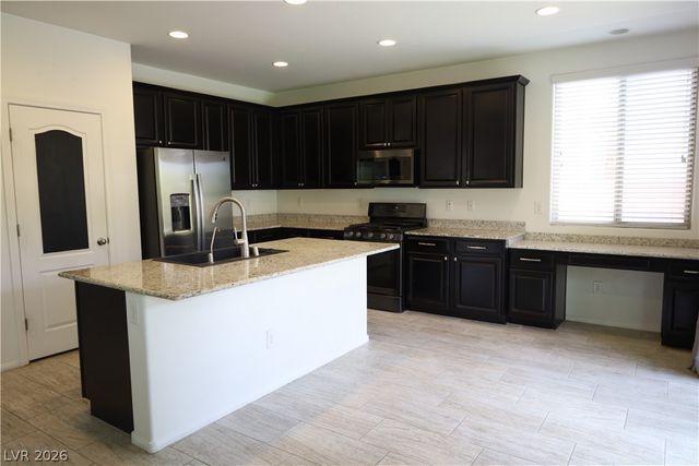 6531 Twin Arrows Avenue, Las Vegas, NV 89122