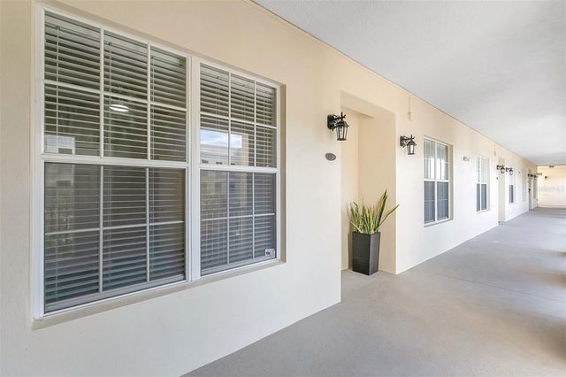 4392 WARDELL PLACE 201, Orlando, FL 32814