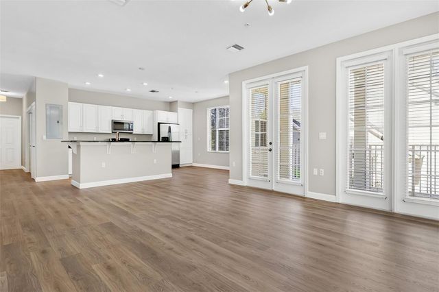 4392 WARDELL PLACE 201, Orlando, FL 32814