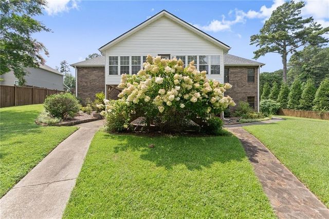 2785 Pilgrim Mill Road, Cumming, GA 30041
