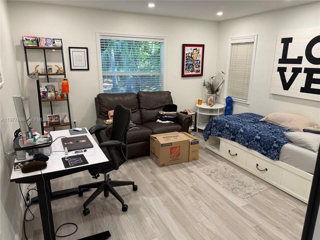 6399 SW 100th Street, Pinecrest, FL 33156