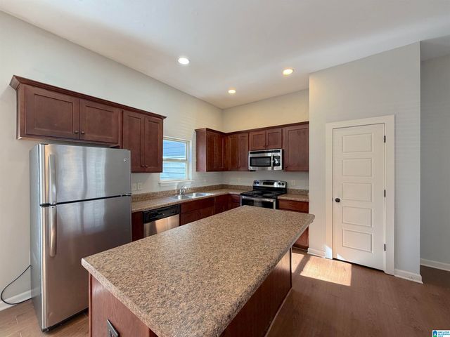 229 THE HEIGHTS DRIVE, Calera, AL 35040