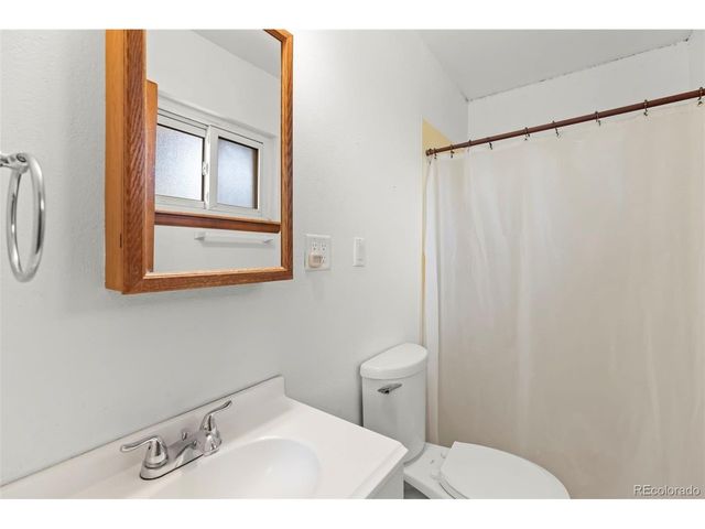 117 Ely St, Colorado Springs, CO 80911