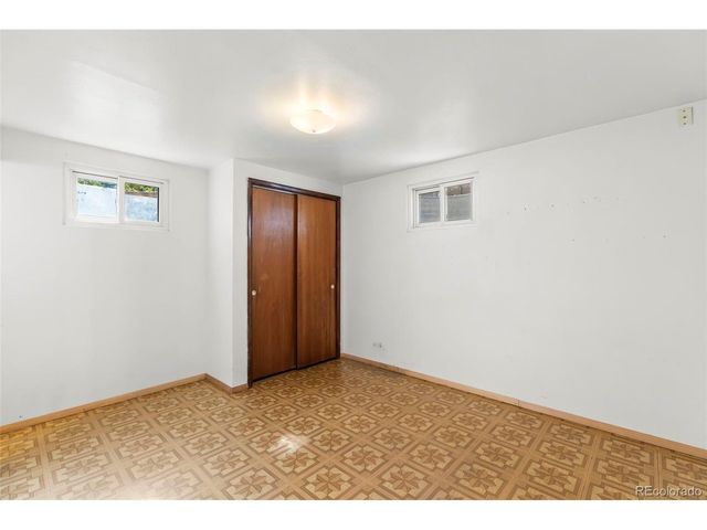 117 Ely St, Colorado Springs, CO 80911