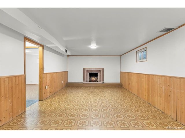 117 Ely St, Colorado Springs, CO 80911