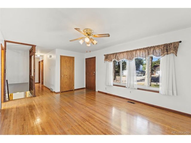 117 Ely St, Colorado Springs, CO 80911