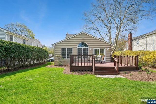 321 Kenilworth Road, Ridgewood, NJ 07450