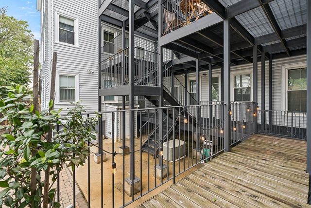 40 Highland Ave 2, Somerville, MA 02143