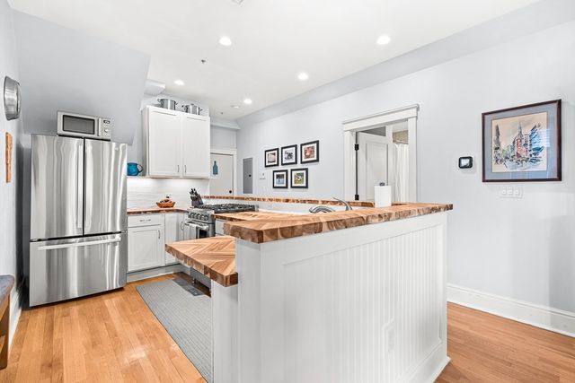 40 Highland Ave 2, Somerville, MA 02143
