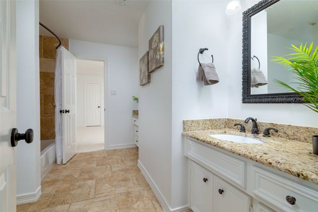 585 Oak Hill Drive, Southlake, TX 76092
