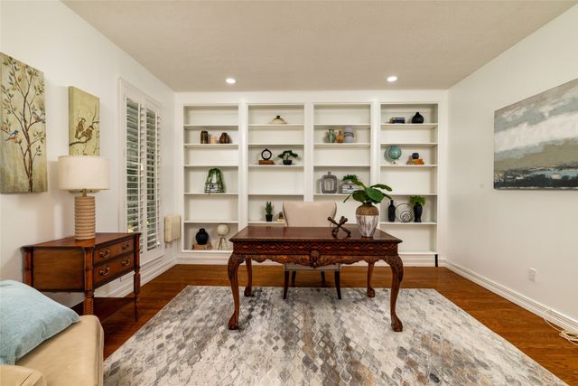 585 Oak Hill Drive, Southlake, TX 76092