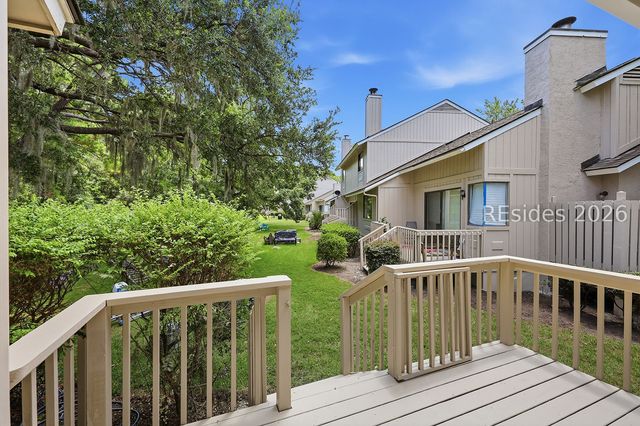 5 Gum Tree Rd Apt H17, Hilton Head Island, SC 29926