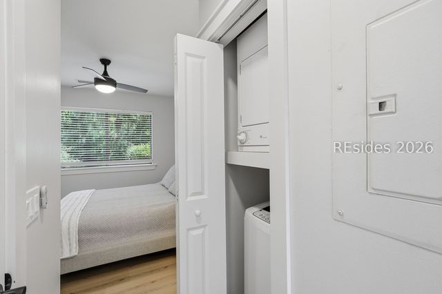 5 Gum Tree Rd Apt H17, Hilton Head Island, SC 29926