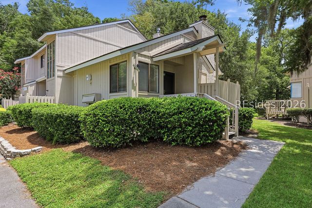 5 Gum Tree Rd Apt H17, Hilton Head Island, SC 29926