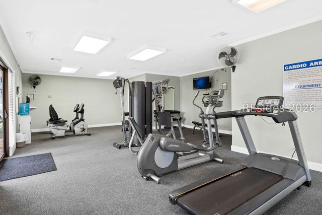 5 Gum Tree Rd Apt H17, Hilton Head Island, SC 29926