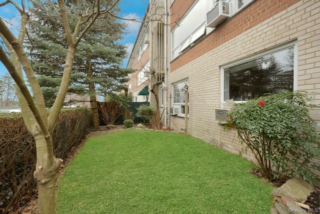 22 Channing Place G, Eastchester, NY 10709