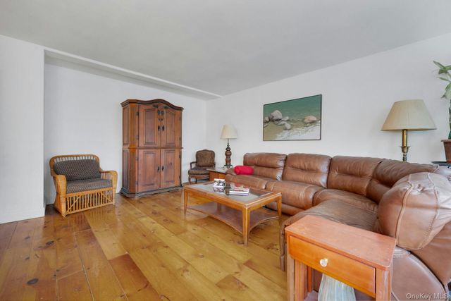 22 Channing Place G, Eastchester, NY 10709