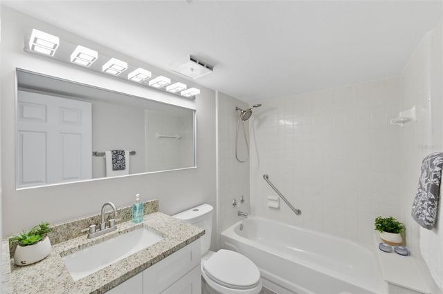 1135 PINE RIDGE CIRCLE W A2, Tarpon Springs, FL 34688