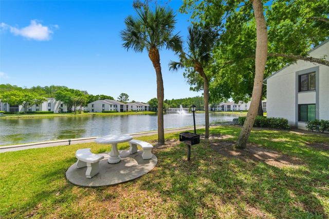 1135 PINE RIDGE CIRCLE W A2, Tarpon Springs, FL 34688