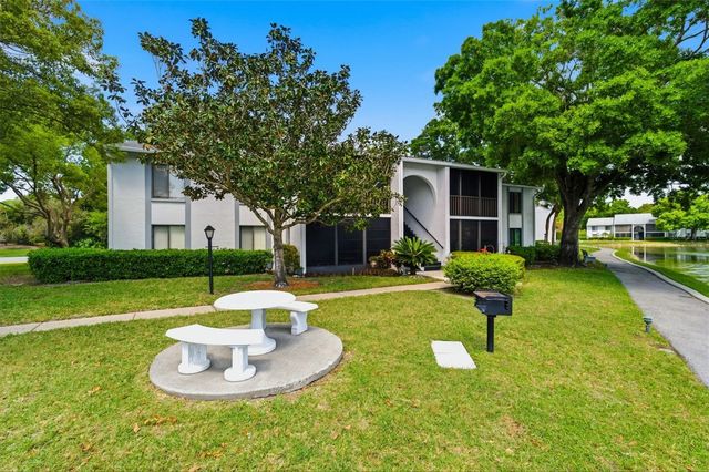 1135 PINE RIDGE CIRCLE W A2, Tarpon Springs, FL 34688