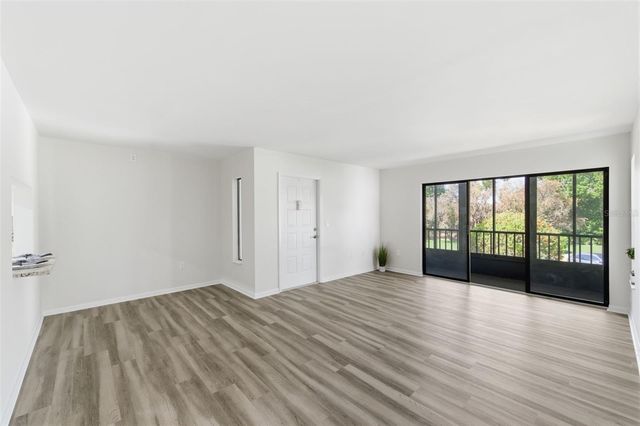 1135 PINE RIDGE CIRCLE W A2, Tarpon Springs, FL 34688