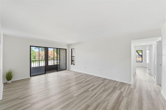 1135 PINE RIDGE CIRCLE W A2, Tarpon Springs, FL 34688