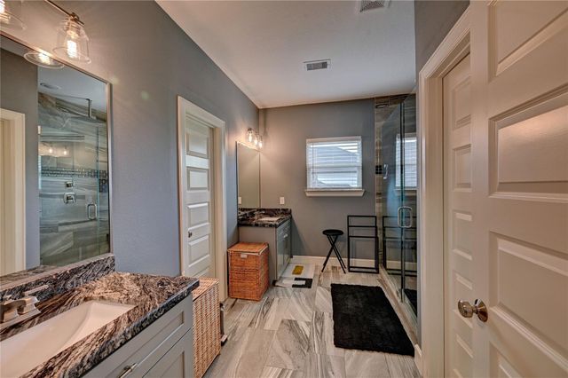 8419 Observatory Street, Houston, TX 77088