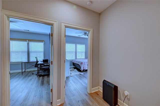 8419 Observatory Street, Houston, TX 77088