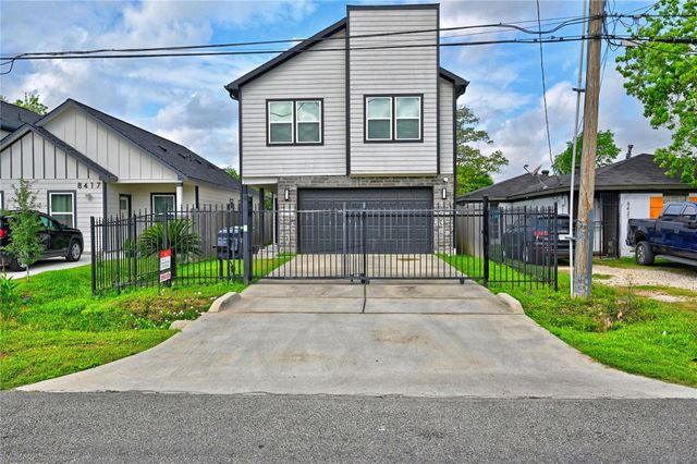 8419 Observatory Street, Houston, TX 77088