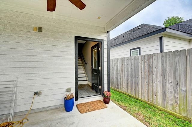 8419 Observatory Street, Houston, TX 77088