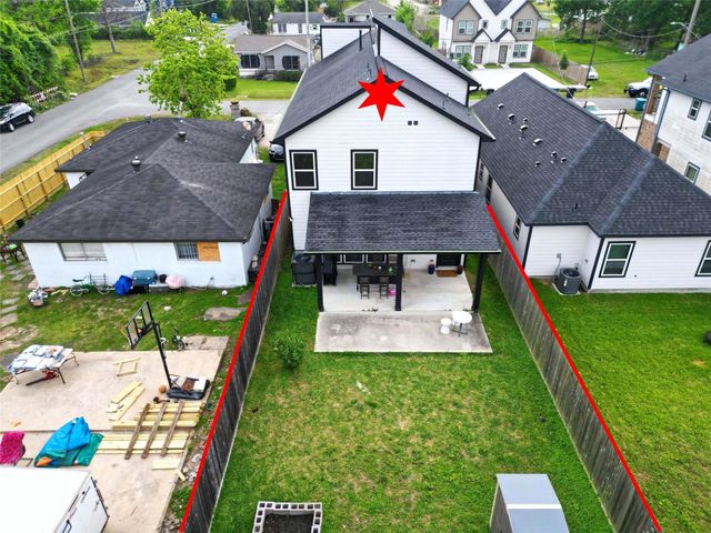 8419 Observatory Street, Houston, TX 77088