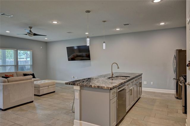 8419 Observatory Street, Houston, TX 77088