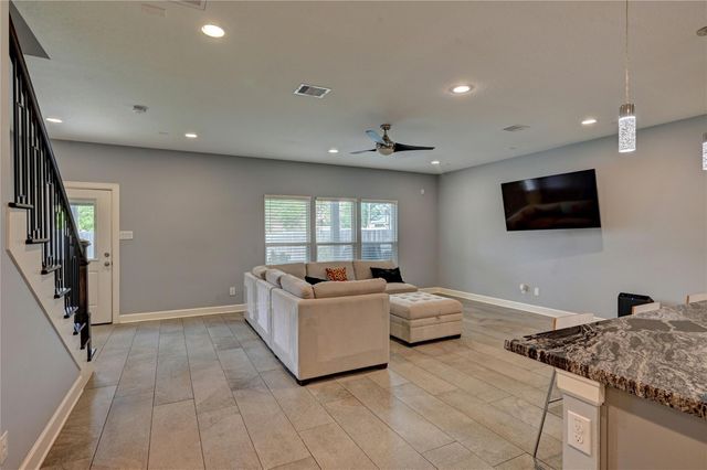 8419 Observatory Street, Houston, TX 77088