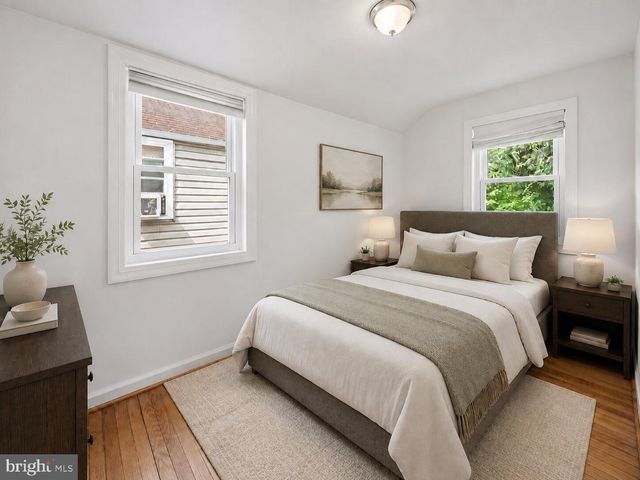 2842 30TH ST NE, Washington, DC 20018