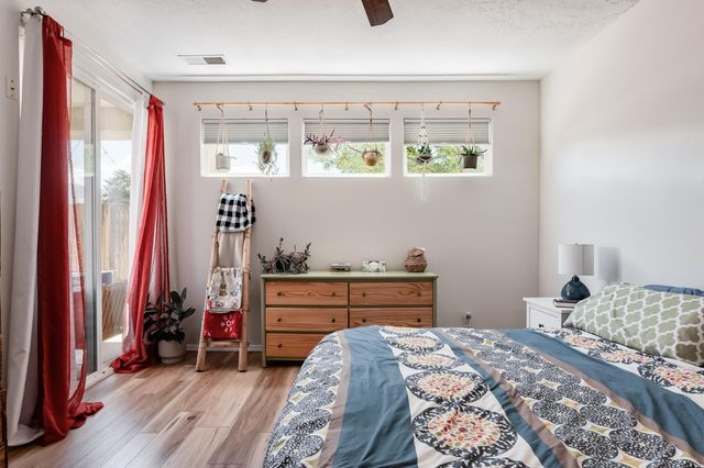 9701 LAYTON Avenue NE A, Albuquerque, NM 87111