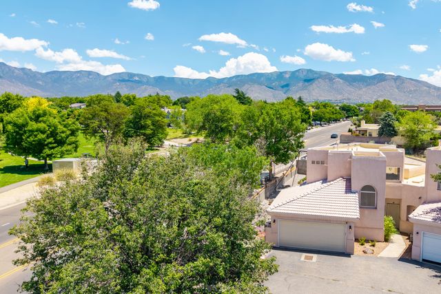 9701 LAYTON Avenue NE A, Albuquerque, NM 87111