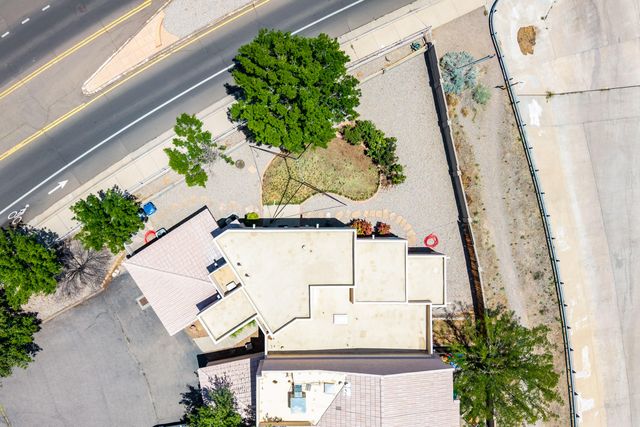 9701 LAYTON Avenue NE A, Albuquerque, NM 87111