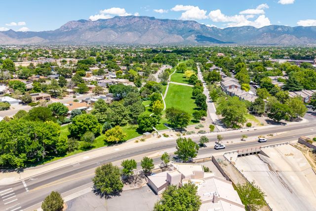 9701 LAYTON Avenue NE A, Albuquerque, NM 87111