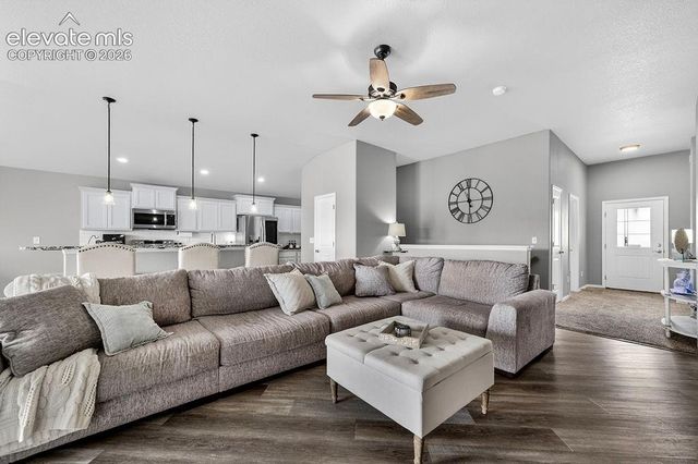 1255 N Platteville Boulevard, Pueblo, CO 81007
