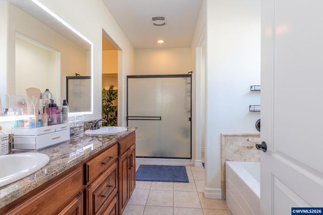 1804 Settlers Spring Dr NW, Salem, OR 97304