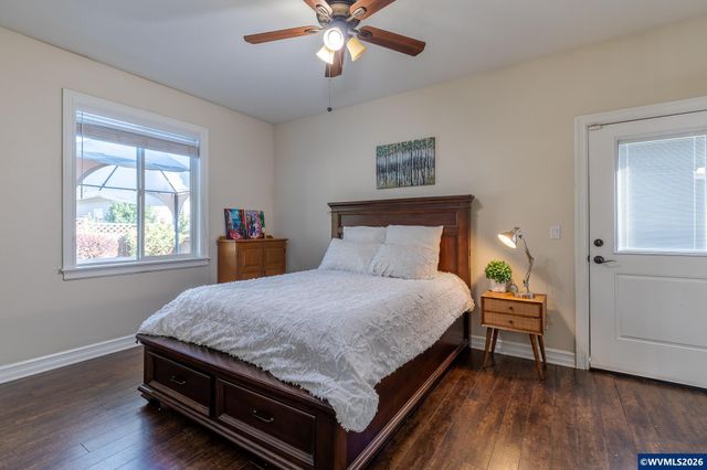 1804 Settlers Spring Dr NW, Salem, OR 97304