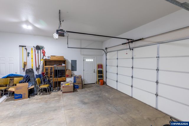 1804 Settlers Spring Dr NW, Salem, OR 97304