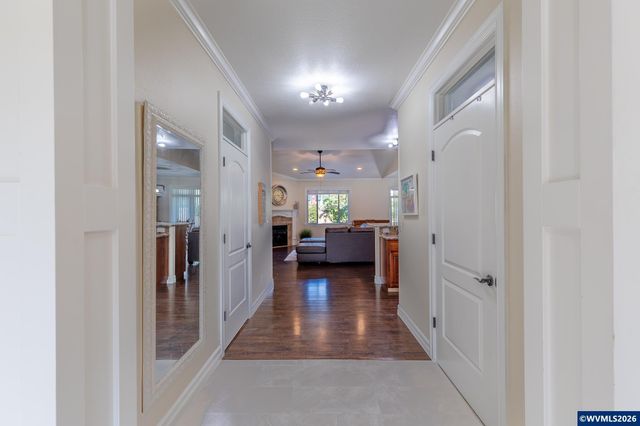 1804 Settlers Spring Dr NW, Salem, OR 97304