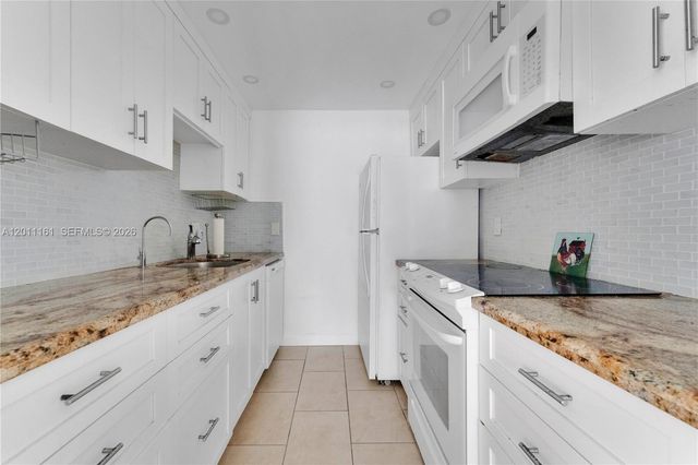 710 N Ocean Blvd 511, Pompano Beach, FL 33062
