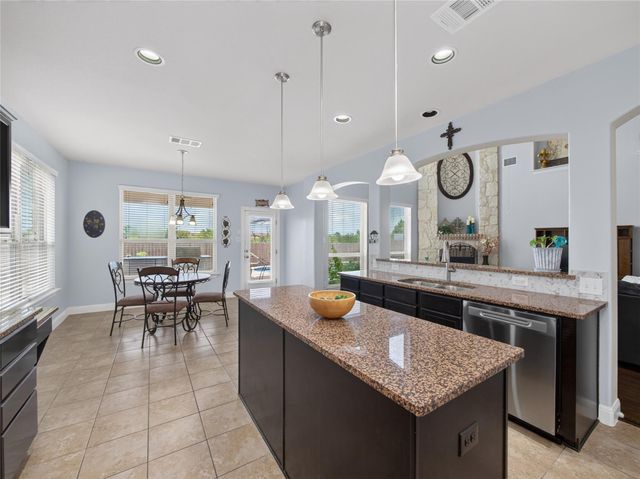 624 Clear Springs HOLW, Buda, TX 78610