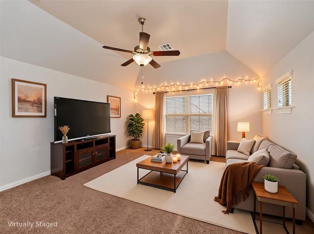 624 Clear Springs HOLW, Buda, TX 78610