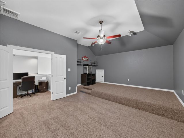 624 Clear Springs HOLW, Buda, TX 78610