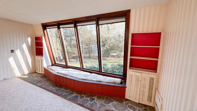 338 Main Street, Hampton, CT 06247