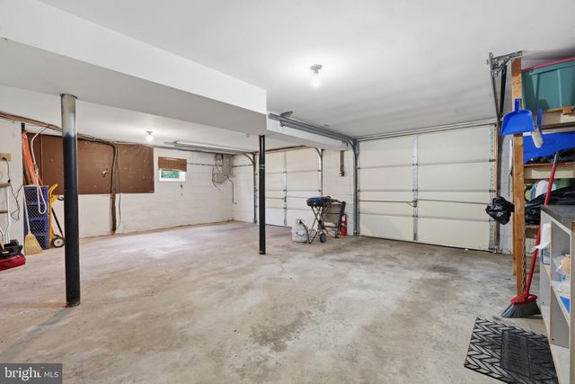 425 SHALLCROSS RD, Southampton, PA 18966